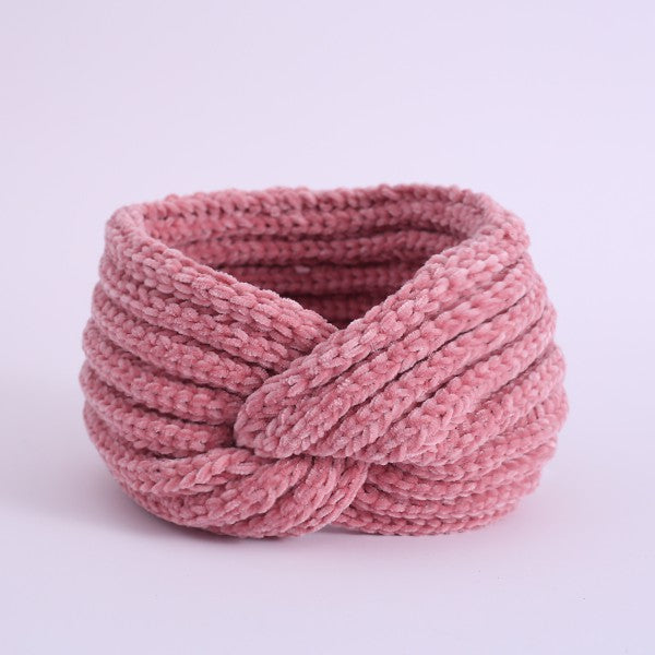 COZY CHENILLE-STYLE YARN HEAD BAND